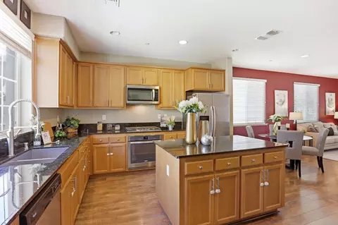 Kitchen - 57 Regency Pl, Hayward, CA 94544 photo 2 of 3