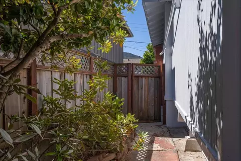 Exterior - 16 Malavear Ct, Pacifica, CA 94044 photo 3 of 7