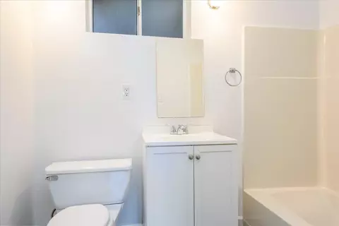 Bath - 16 Malavear Ct, Pacifica, CA 94044 photo 3 of 3