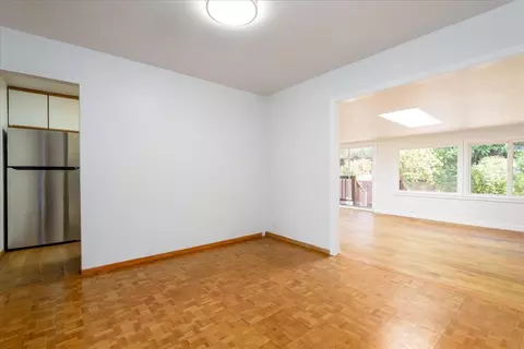 Living - 16 Malavear Ct, Pacifica, CA 94044 photo 7 of 7