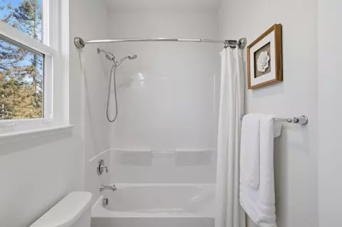 Bath - 102 Lemmon Ter, Sunnyvale, CA 94086 photo 6 of 11