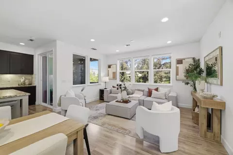 Living - 102 Lemmon Ter, Sunnyvale, CA 94086 photo 1 of 2
