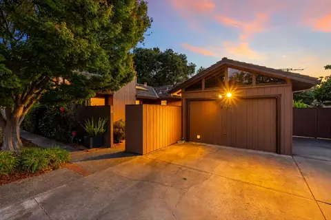 1940 Fallen Leaf Ln, Los Altos, CA 94024
