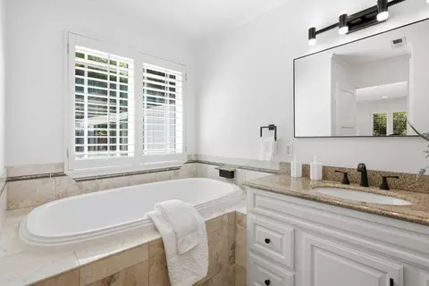 Bath - 231 Anita Dr, Millbrae, CA 94030 photo 3 of 5
