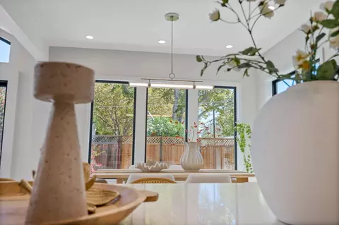 Dining - 1203 Farley St, Mountain View, CA 94043 photo 2 of 3