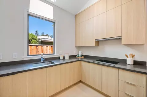 Kitchen - 1203 Farley St, Mountain View, CA 94043 photo 4 of 4