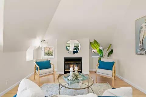 230 Alhambra Ave, Santa Cruz, CA 95062