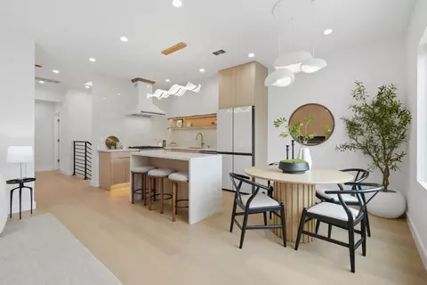 Dining - 563 23rd Ave, San Francisco, CA 94121 photo 1 of 3