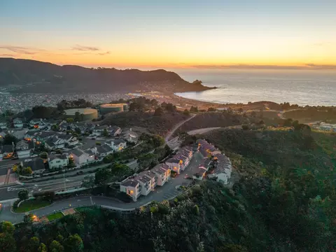 View/Area - 931 Fassler Ave, Pacifica, CA 94044 photo 2 of 10