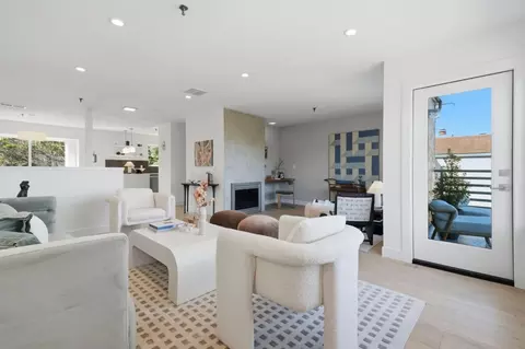 Living - 931 Fassler Ave, Pacifica, CA 94044 photo 6 of 8