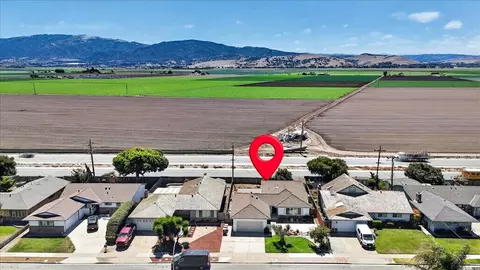 View/Area - 654 La Mesa Dr, Salinas, CA 93901 photo 3 of 3