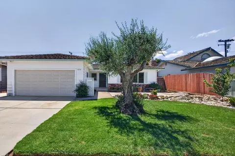 Exterior - 654 La Mesa Dr, Salinas, CA 93901 photo 1 of 2