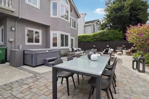 Exterior - 316 Eagle Trace Dr, Half Moon Bay, CA 94019 photo 8 of 10