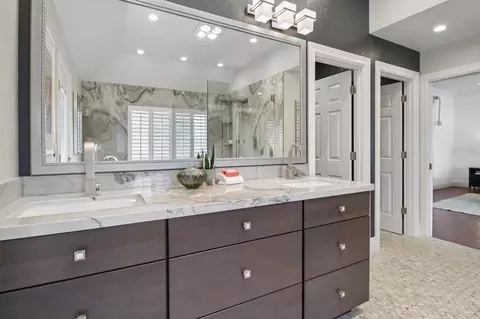 Bath - 316 Eagle Trace Dr, Half Moon Bay, CA 94019 photo 4 of 5