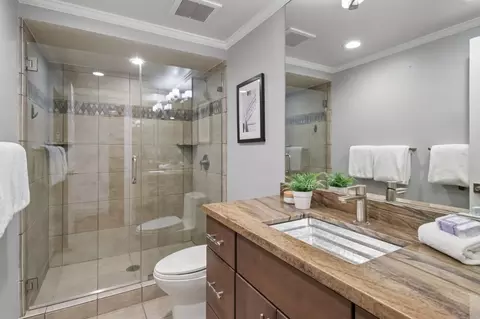 Bath - 316 Eagle Trace Dr, Half Moon Bay, CA 94019 photo 1 of 5