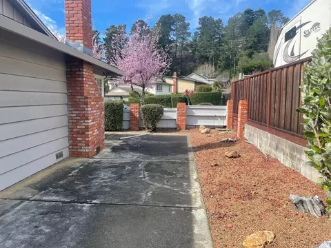 Exterior - 832 Oddstad Blvd, Pacifica, CA 94044 photo 9 of 9