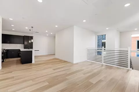 Living - 6710 Optimum Loop, San Jose, CA 95119 photo 2 of 3