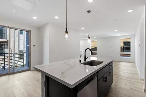 Kitchen - 6710 Optimum Loop, San Jose, CA 95119 photo 3 of 3