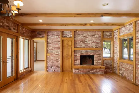 Living - 35351 E Carmel Valley Rd, Carmel Valley, CA 93924 photo 7 of 17
