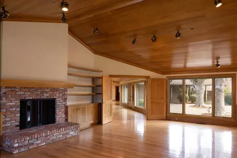 Living - 35351 E Carmel Valley Rd, Carmel Valley, CA 93924 photo 13 of 17