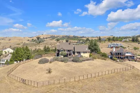 View/Area - 3020 Three Springs Rd, San Jose, CA 95140 photo 1 of 4
