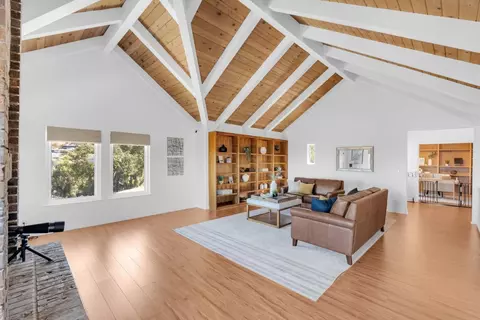 Living - 3020 Three Springs Rd, San Jose, CA 95140 photo 6 of 10