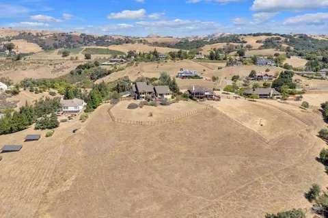 View/Area - 3020 Three Springs Rd, San Jose, CA 95140 photo 3 of 4