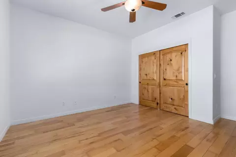 Bedroom - 653 Red Cloud Rd, Paso Robles, CA 93446 photo 3 of 3