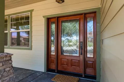Entry Way - 653 Red Cloud Rd, Paso Robles, CA 93446 photo 1 of 3