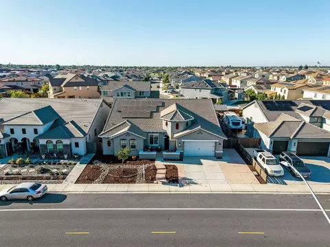 View/Area - 1367 Tannehill Dr, Manteca, CA 95337 photo 2 of 17