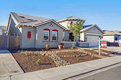 Exterior - 1367 Tannehill Dr, Manteca, CA 95337 photo 9 of 13