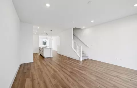 Living - 1321 Lilac Way, Milpitas, CA 95035 photo 2 of 5