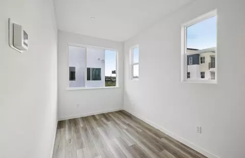 Bedroom - 1325 Lilac Way, Milpitas, CA 95035 photo 4 of 8