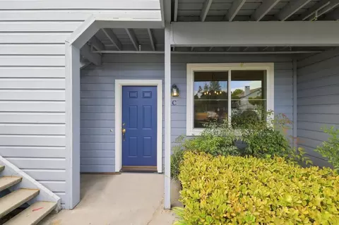 405 Cork Harbour Cir C, Redwood City, CA 94065