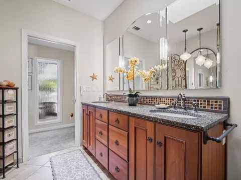 Bath - 4456 Merlin Way, Soquel, CA 95073 photo 2 of 7