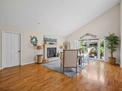 Living - 4456 Merlin Way, Soquel, CA 95073 photo 2 of 2