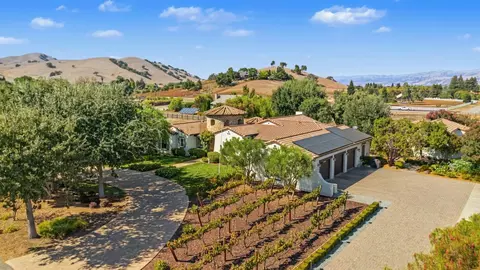 Other - 10095 Pomo Pl, Gilroy, CA 95020 photo 3 of 9