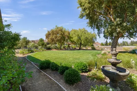 Exterior - 10095 Pomo Pl, Gilroy, CA 95020 photo 13 of 22