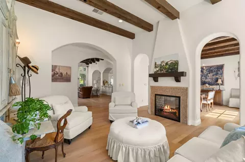 Living - 10095 Pomo Pl, Gilroy, CA 95020 photo 3 of 6