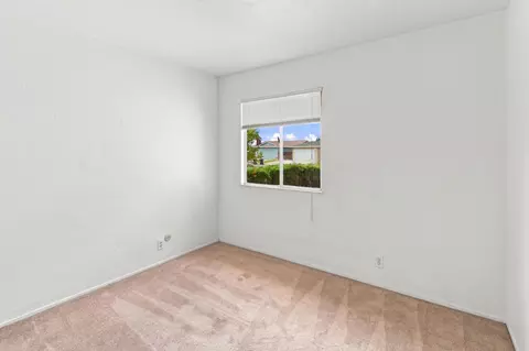 Bedroom - 2338 Bobwhite Ct, Fairfield, CA 94533 photo 2 of 10