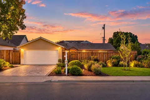 160 Gilbert Ave, Santa Clara, CA 95051