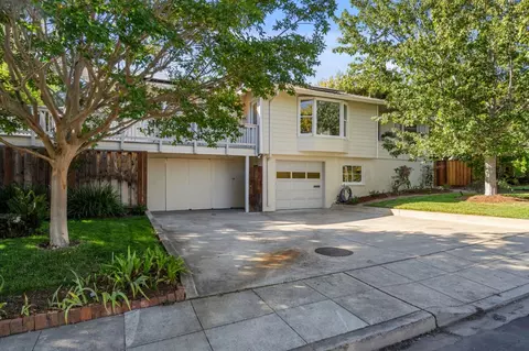 2 Beverly Dr, San Carlos, CA 94070