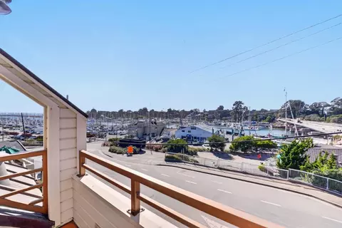 View/Area - 460 Lake Ave, Santa Cruz, CA 95062 photo 4 of 14