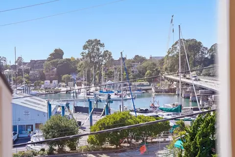 View/Area - 460 Lake Ave, Santa Cruz, CA 95062 photo 7 of 14