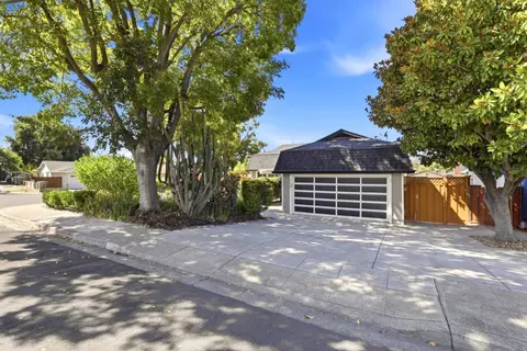 Exterior - 229 Spring Valley Ln, Milpitas, CA 95035 photo 18 of 20