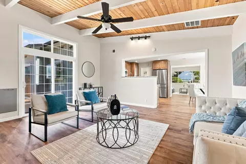 Living - 229 Spring Valley Ln, Milpitas, CA 95035 photo 5 of 6