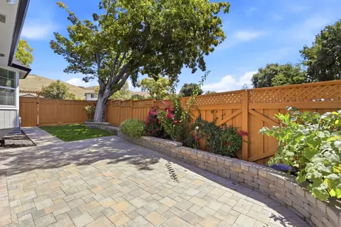 Exterior - 229 Spring Valley Ln, Milpitas, CA 95035 photo 13 of 20
