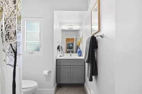 Bath - 591 Sierra, Mountain View, CA 94041 photo 1 of 3