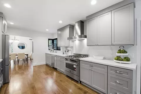 Kitchen - 591 Sierra, Mountain View, CA 94041 photo 2 of 2