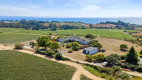 View/Area - 145 Coy Dr, Watsonville, CA 95076 photo 1 of 7